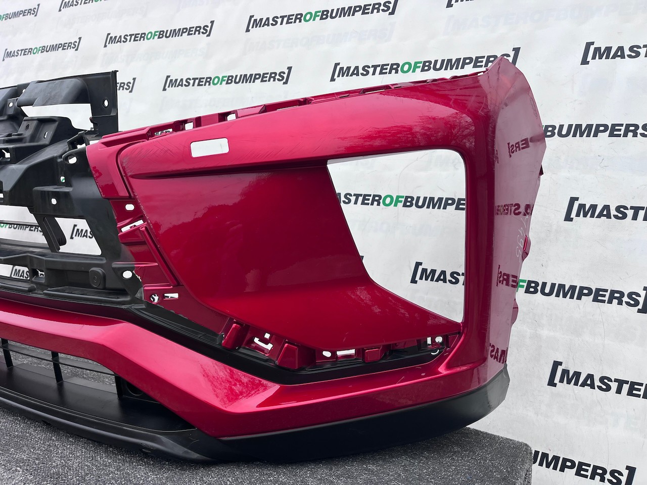 Mitsubishi Eclipse Cross 2017-2021 Front Bumper No Pdc +jet Genuine [m495]