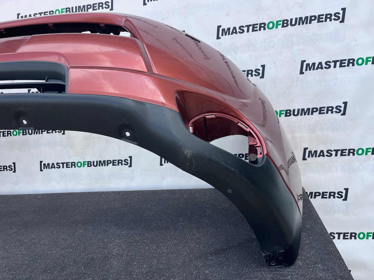 Mitsubishi Outlander Mk3 2012-2015 Front Bumper No Pdc +jets Genuine [m504]