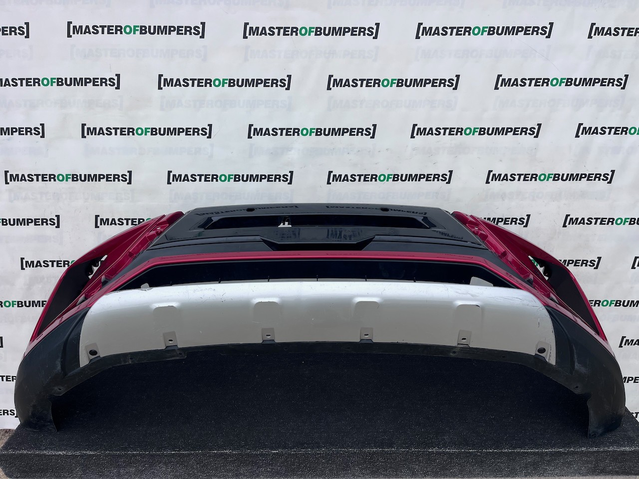 Mitsubishi Eclipse Cross Hatch 2017-2021 Front Bumper 4 Pdc +jets Genuine [m508]