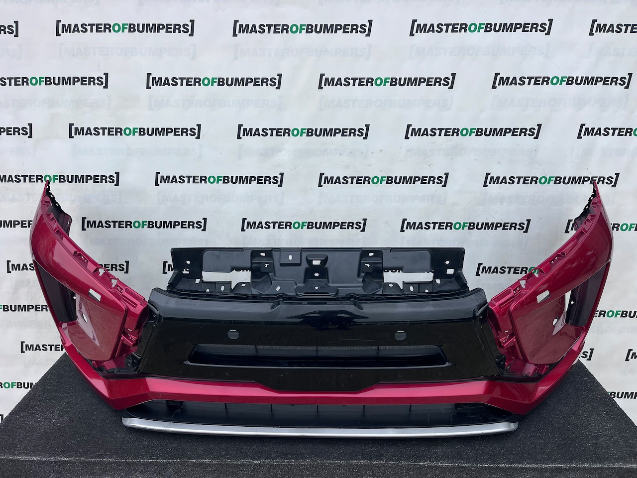 Mitsubishi Eclipse Cross Hatch 2017-2021 Front Bumper 4 Pdc +jets Genuine [m508]