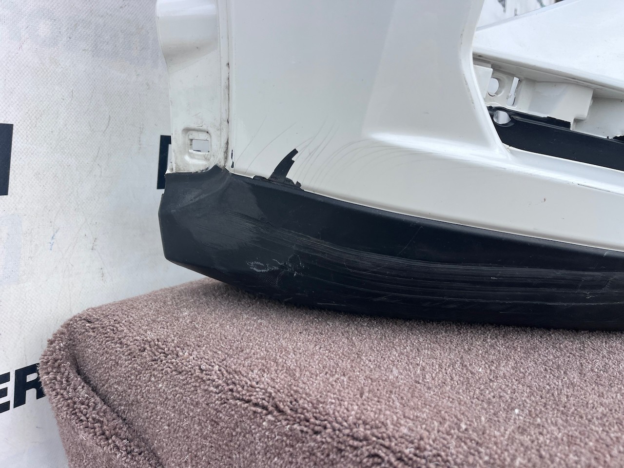 Mitsubishi Eclipse Cross Hatch 2017-2021 Front Bumper  No Pdc Genuine [m509]