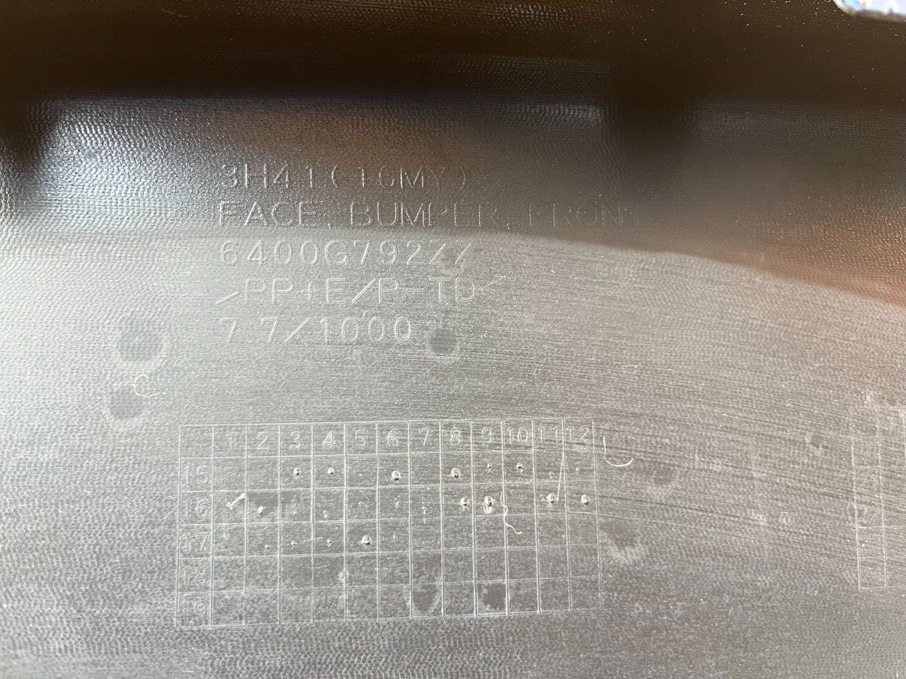 Mitsubishi Lancer Mk9 Second Facelift 2016-2017 Front Bumper Genuine [m340]