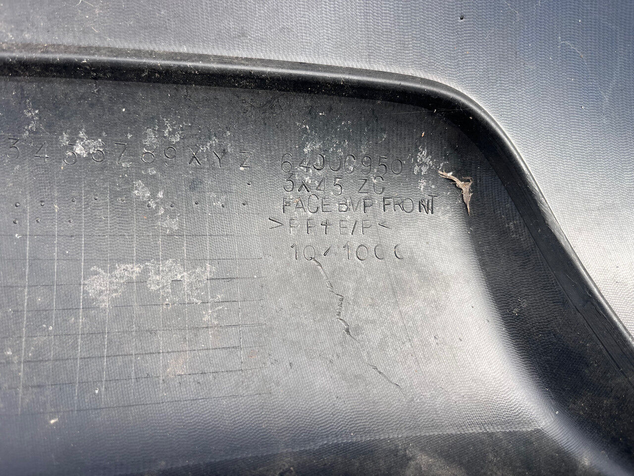 Mitsubishi Asx Intense Mk1 2010-2012 Front Bumper No Pdc No Jets Genuine [m449]