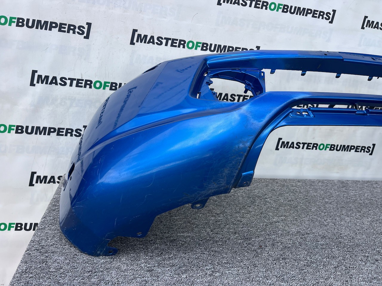 Mitsubishi L200 Barbarian Titan 2016-2019 Front Bumper Jets Genuine [m472]