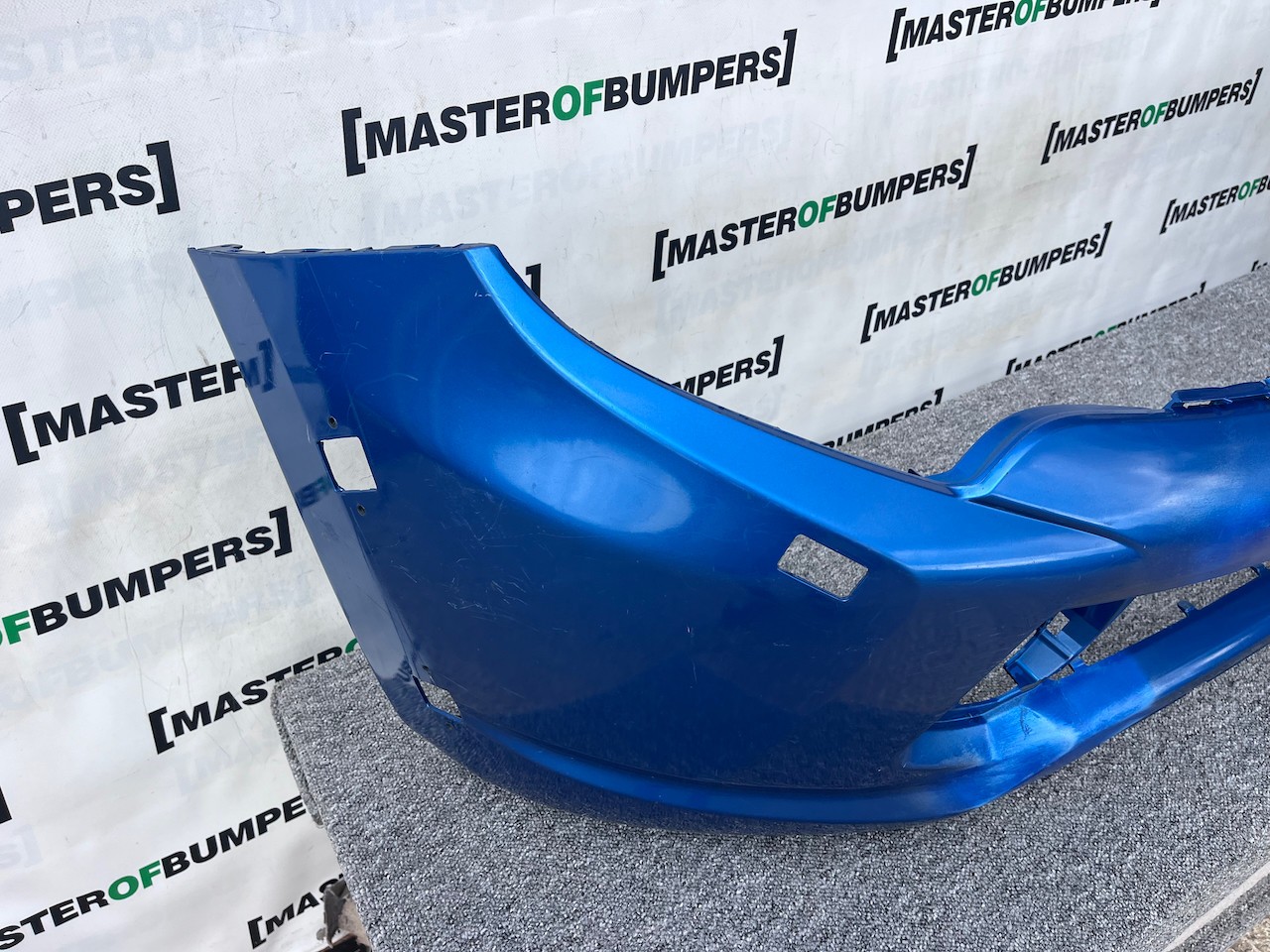 Mitsubishi L200 Barbarian Titan 2016-2019 Front Bumper Jets Genuine [m472]