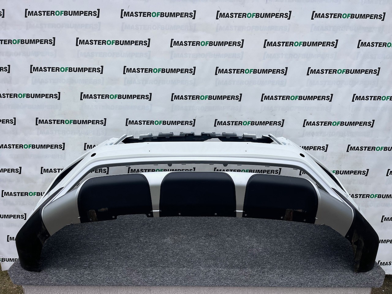 Mitsubishi Eclipse Cross Dynamic Lift 2021-2024 Front Bumper Genuine [m484]
