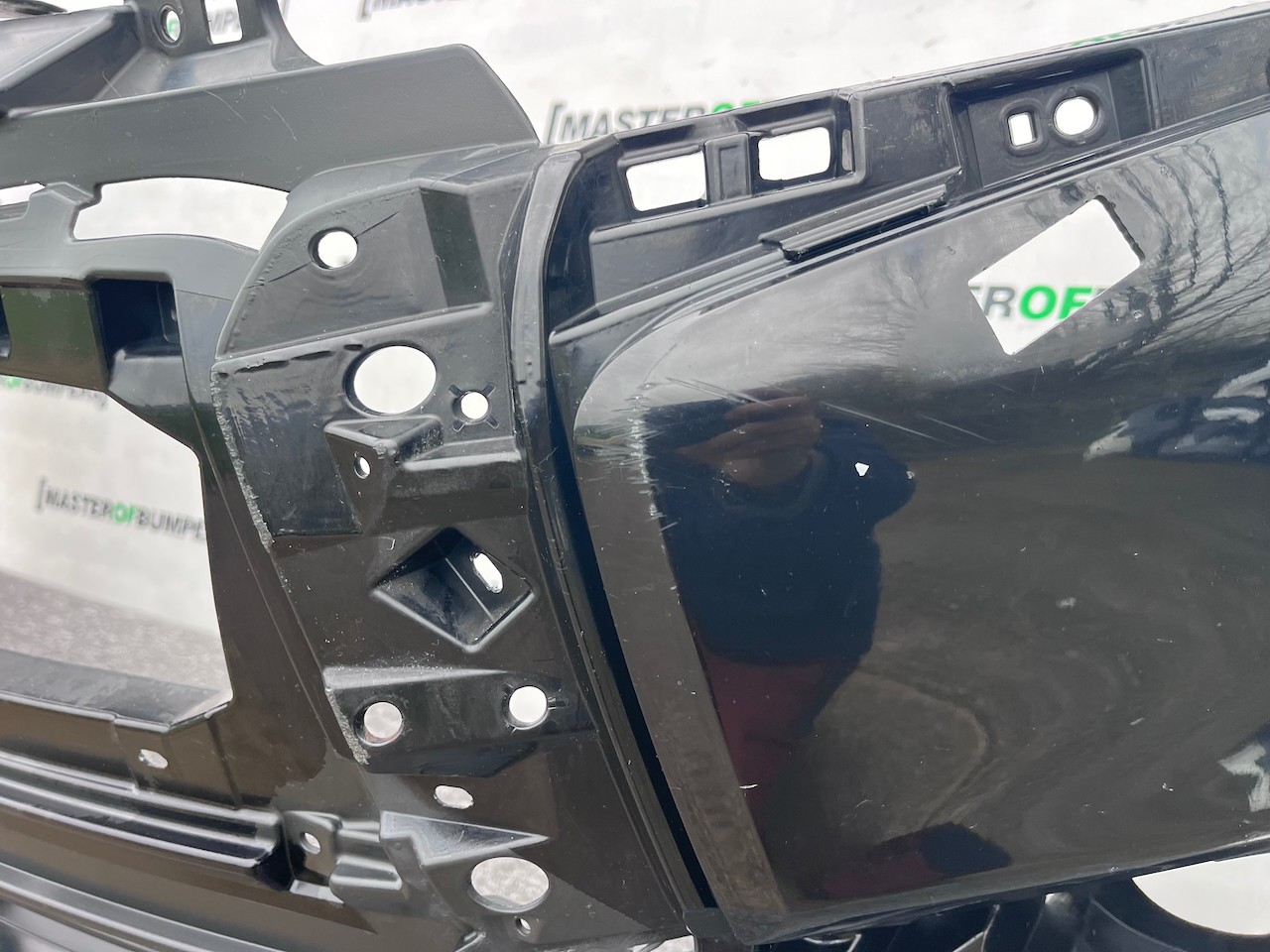 Mitsubishi Outlander Ls Phev Mk3 2017-2021 Front Bumper No Pdc Genuine [m486]