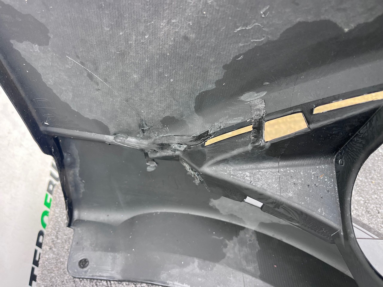 Mitsubishi Outlander Ls Phev Mk3 2017-2021 Front Bumper No Pdc Genuine [m486]