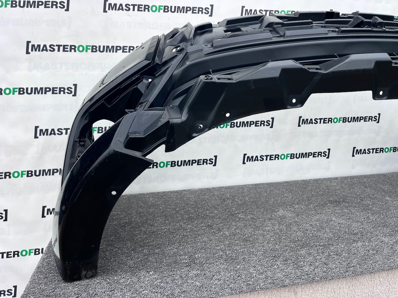 Mitsubishi Outlander Ls Phev Mk3 2017-2021 Front Bumper No Pdc Genuine [m486]