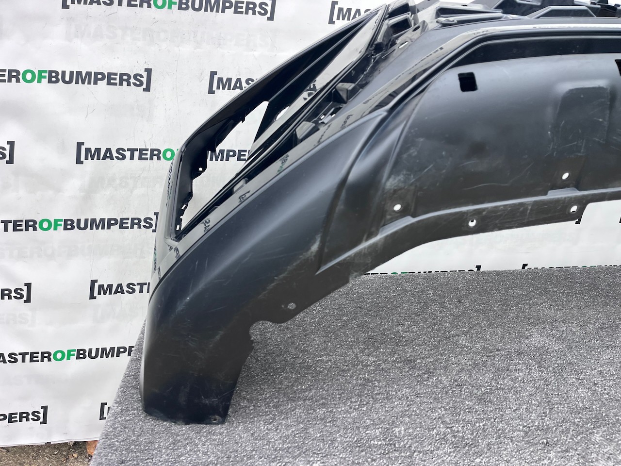 Mitsubishi Eclipse Cross 2017-2021 Front Bumper 4 Pdc No Jet Genuine [m494]