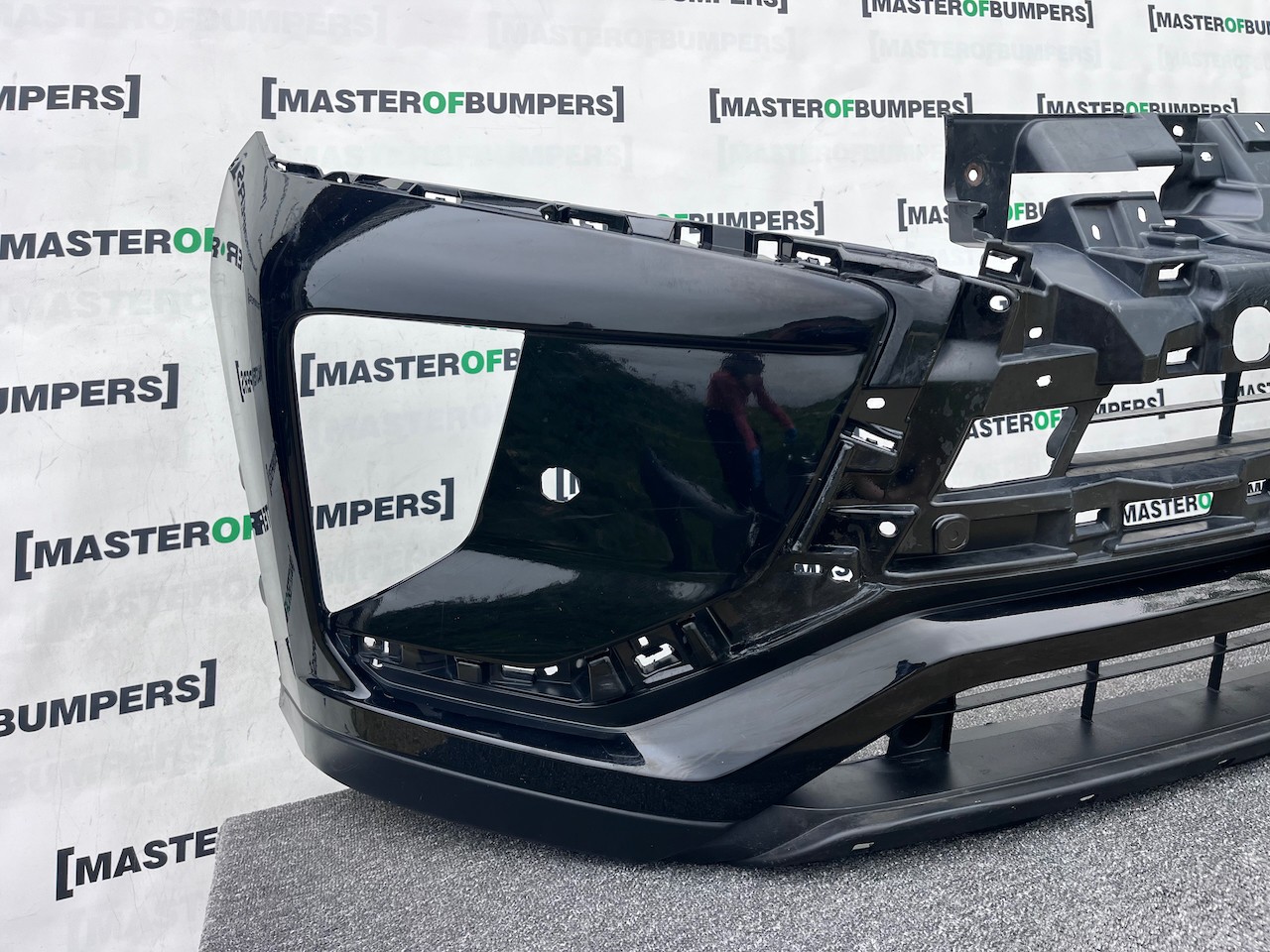 Mitsubishi Eclipse Cross 2017-2021 Front Bumper 4 Pdc No Jet Genuine [m494]