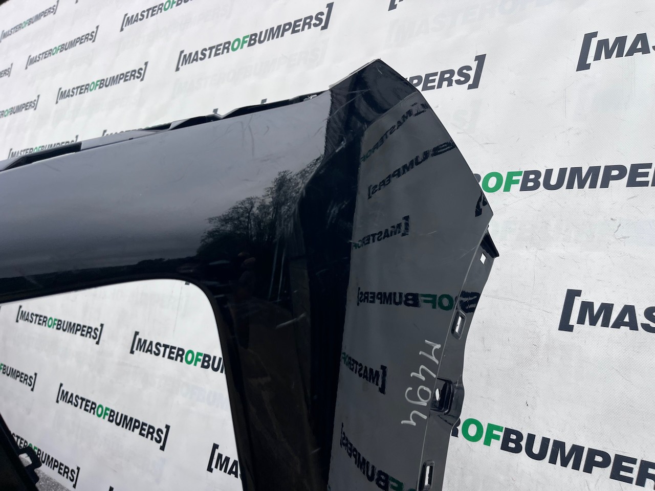 Mitsubishi Eclipse Cross 2017-2021 Front Bumper 4 Pdc No Jet Genuine [m494]