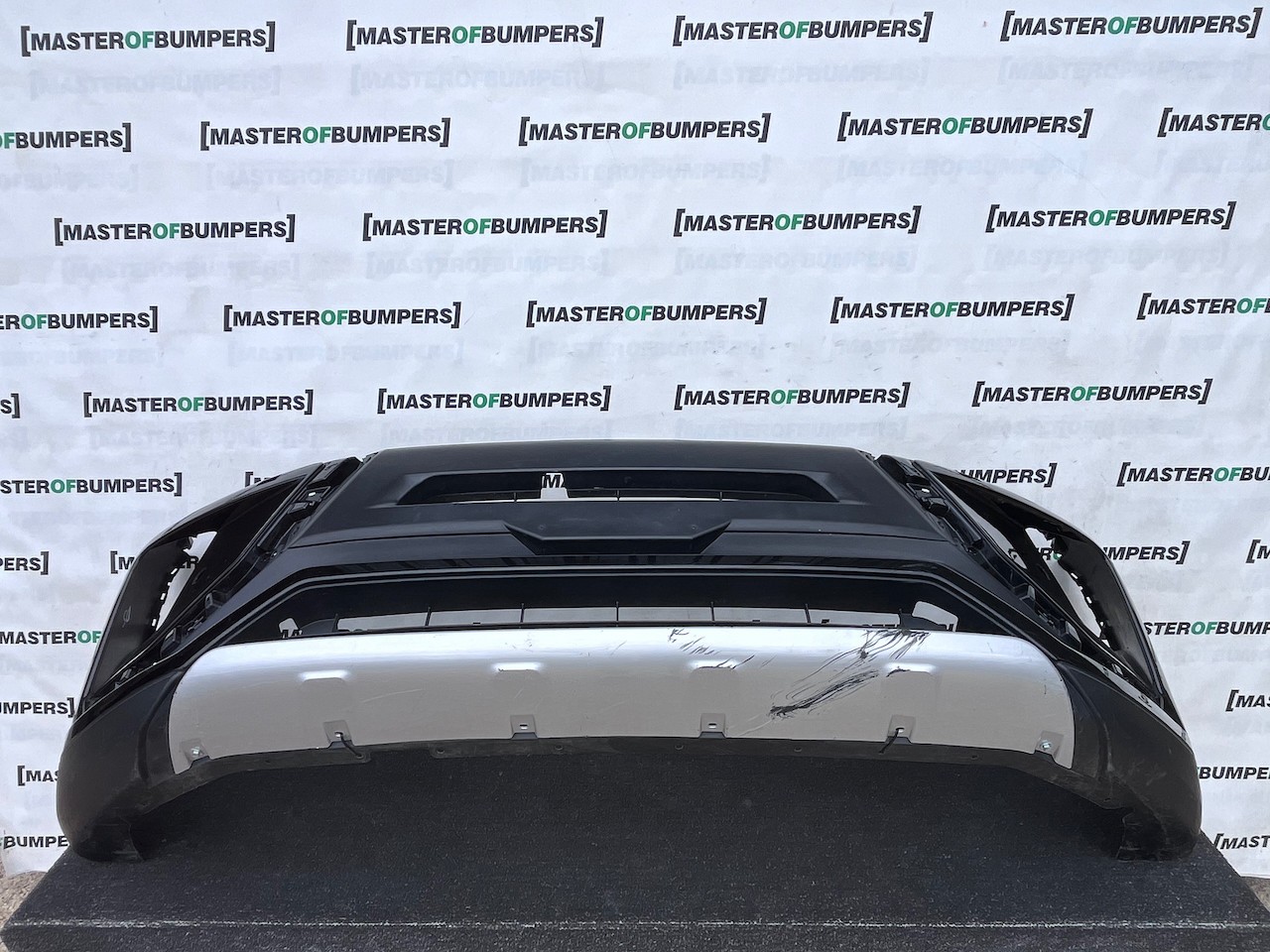 Mitsubishi Eclipse Cross Hatch 2017-2021 Front Bumper 4 Pdc +jets Genuine [m506]