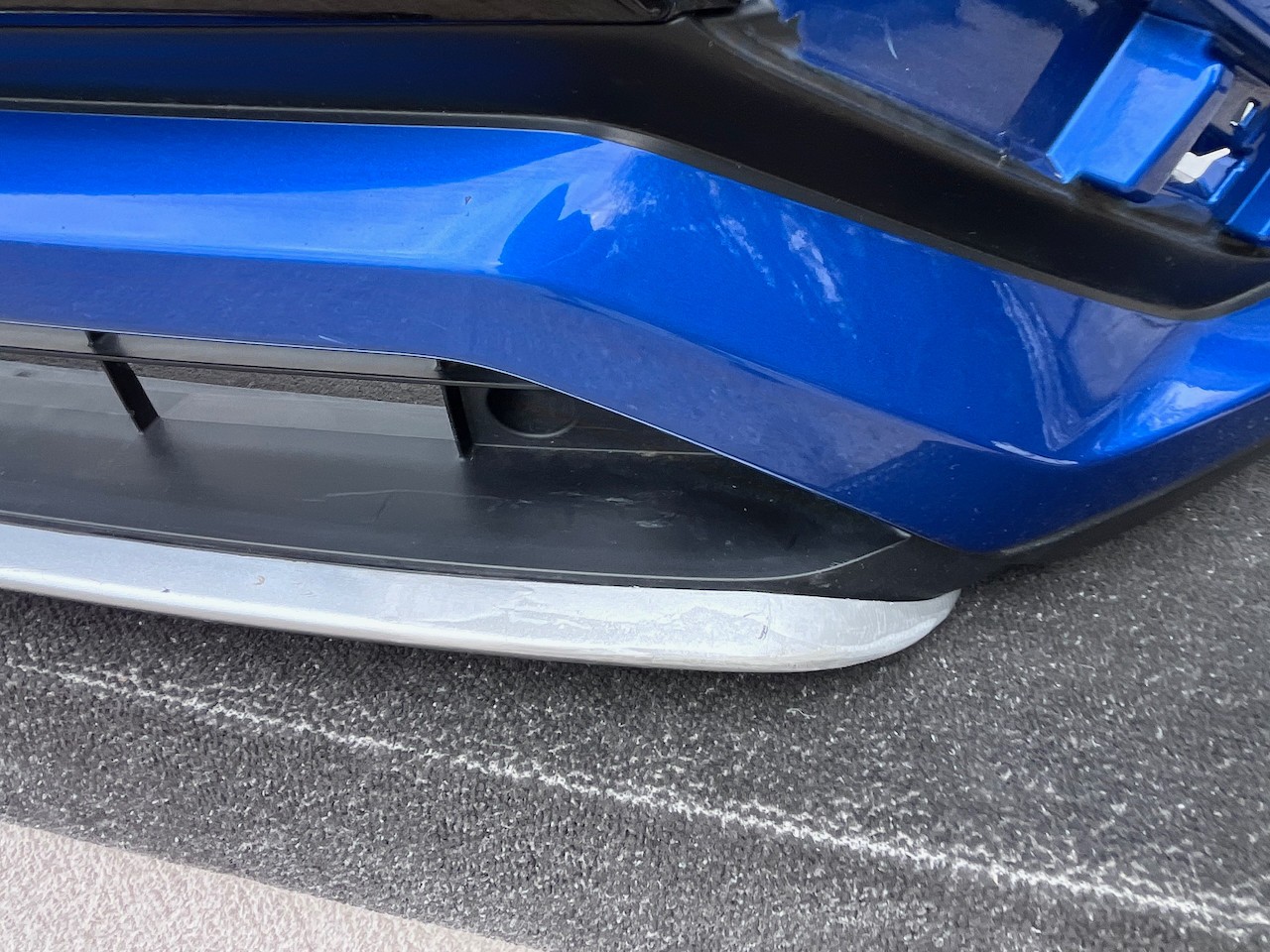 Mitsubishi Eclipse Cross Hatch 2017-2021 Front Bumper 4 Pdc +jets Genuine [m507]
