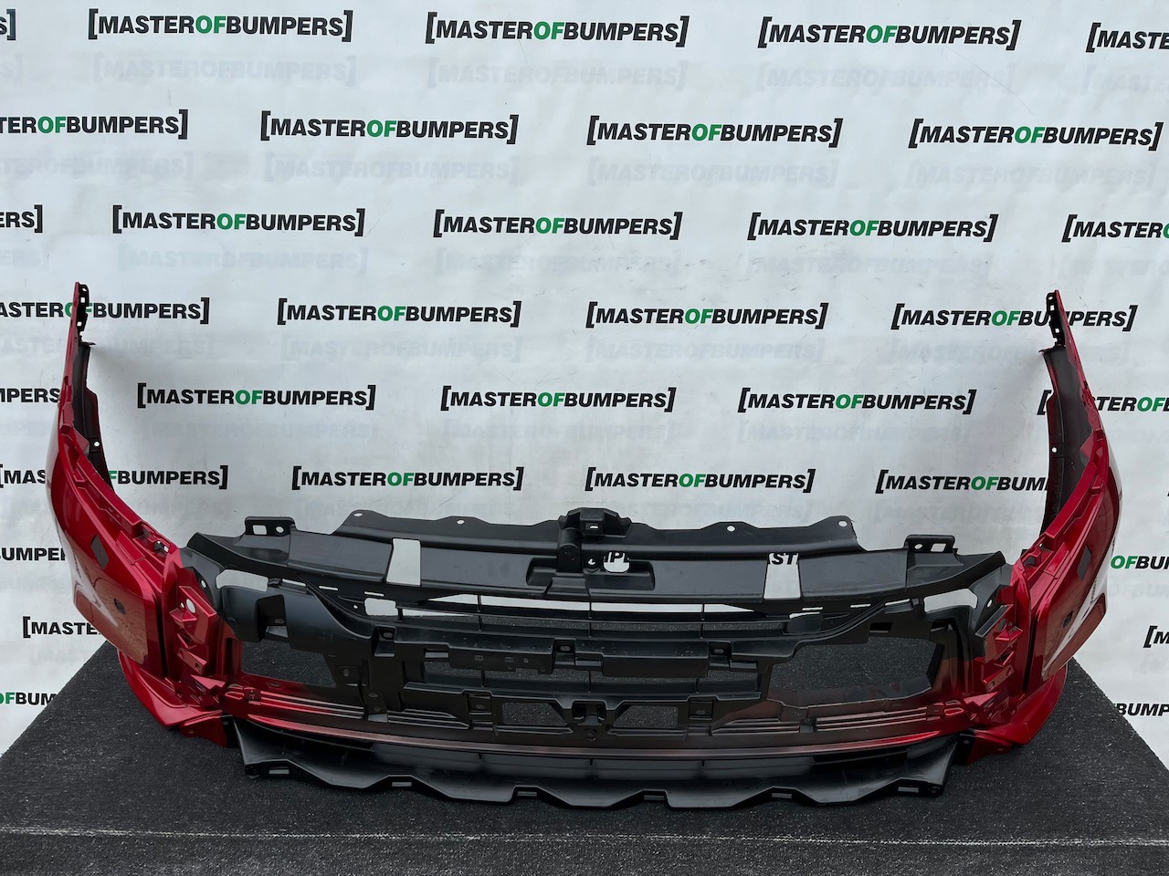Mitsubishi Outlander Ls Phev Mk3 2017-2021 Front Bumper 4 Pdc Jet Genuine [m482]