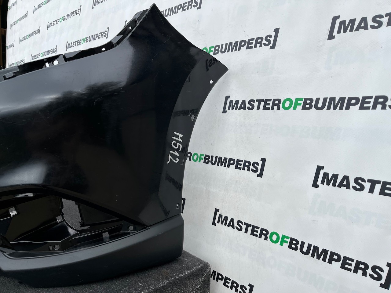 Mitsubishi Outlander Gs Mk3 2017-2021 Front Bumper No Pdc No Jet Genuine [m512]