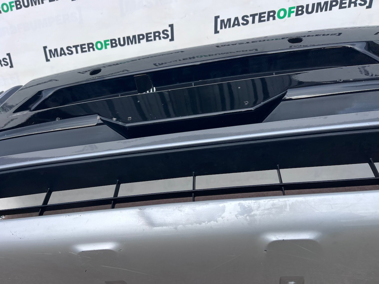 Mitsubishi Eclipse Cross Hatch 2017-2021 Front Bumper 4 Pdc Genuine [m510]