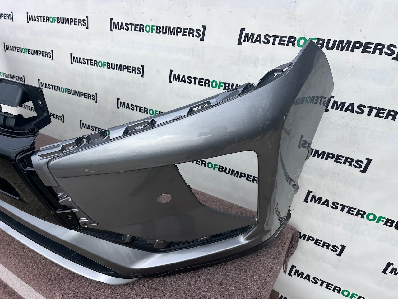 Mitsubishi Eclipse Cross Hatch 2017-2021 Front Bumper 4 Pdc Genuine [m510]