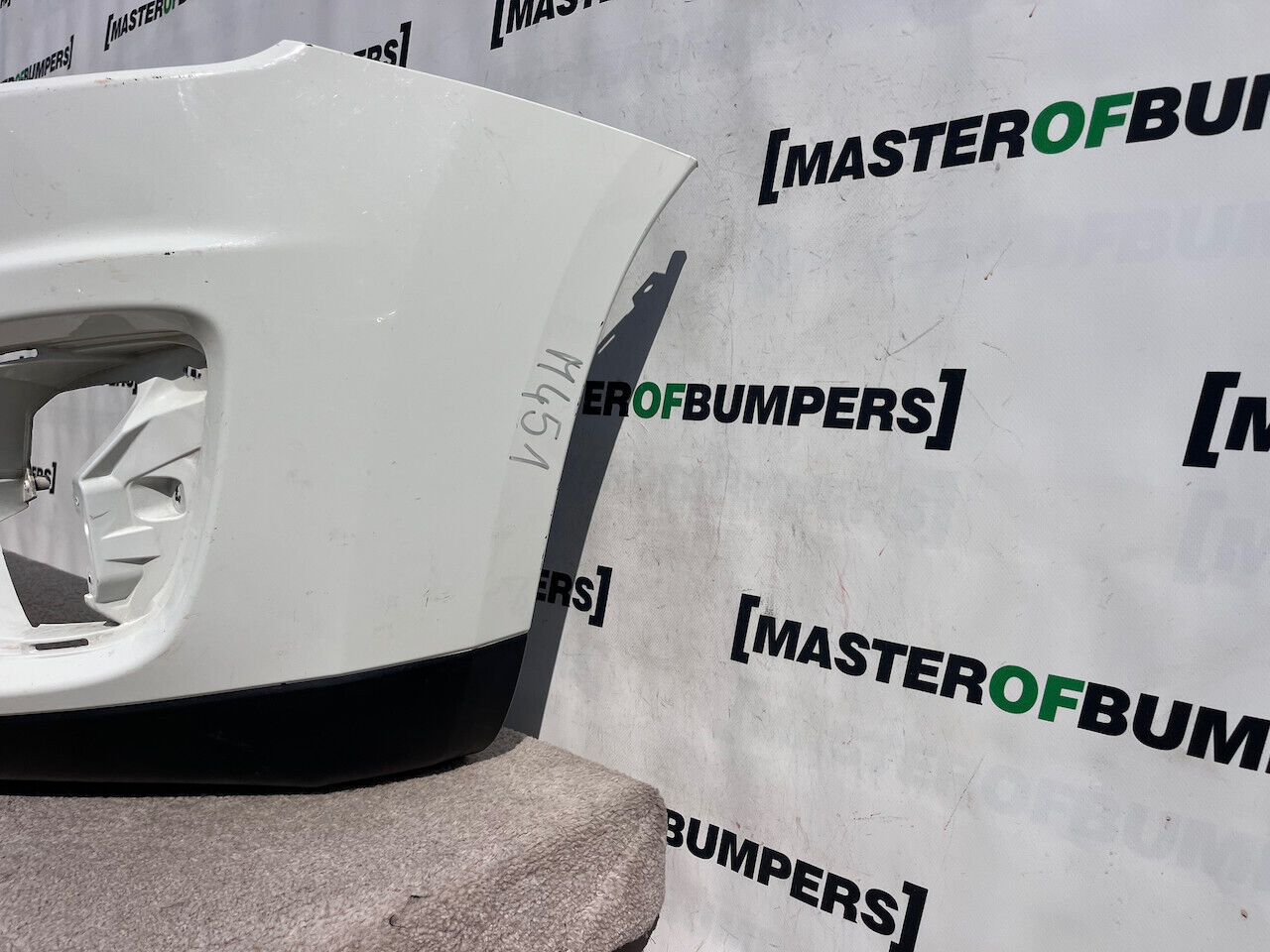 Mitsubishi Asx Intense Lift 2013-2016 Front Bumper No Pdc No Jets Genuine [m451]