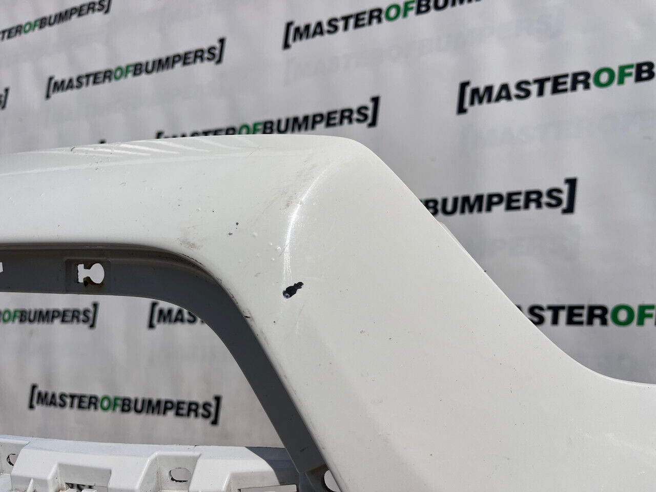 Mitsubishi Asx Intense Lift 2013-2016 Front Bumper No Pdc No Jets Genuine [m451]