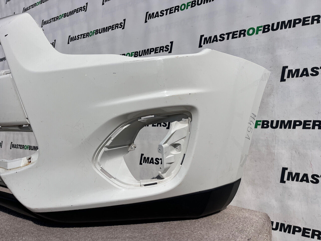 Mitsubishi Asx Intense Lift 2013-2016 Front Bumper No Pdc No Jets Genuine [m451]