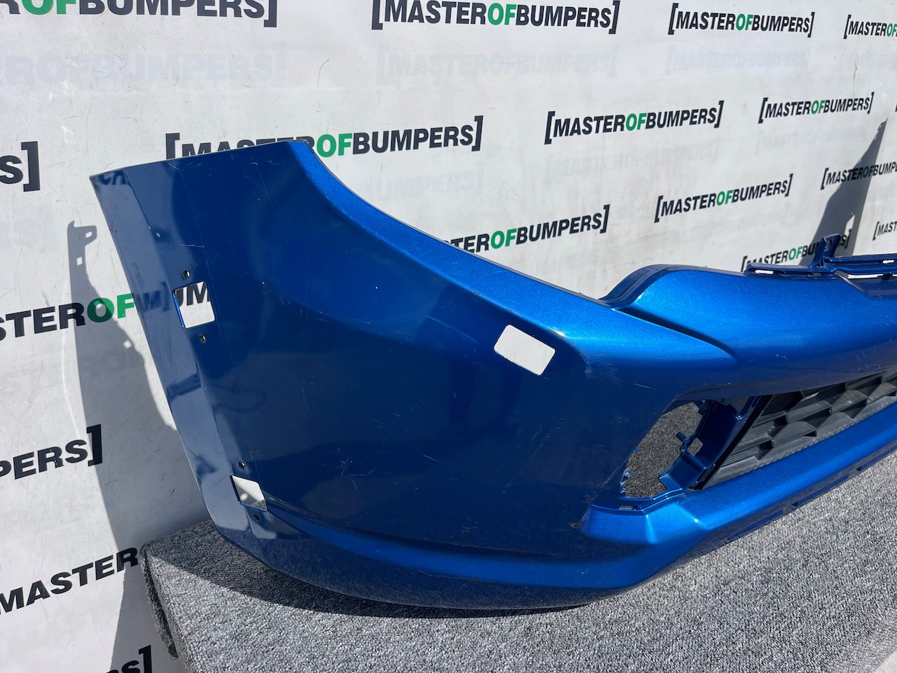 Mitsubishi L200 Barbarian Titan 2016-2019 Front Bumper Jets Genuine [m470]