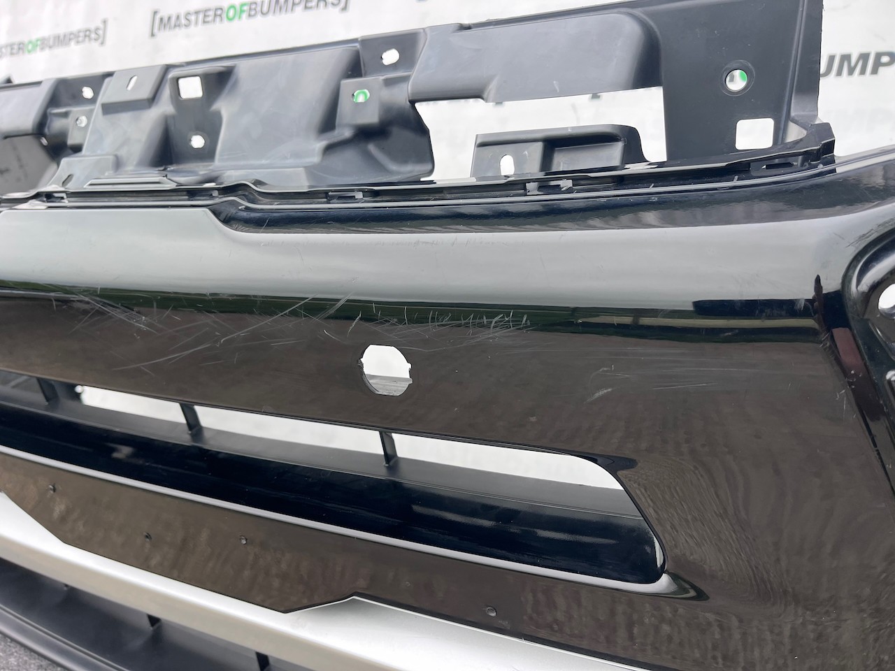 Mitsubishi Eclipse Cross Dynamic 2017-2021 Front Bumper 4 Pdc Jet Genuine [m492]