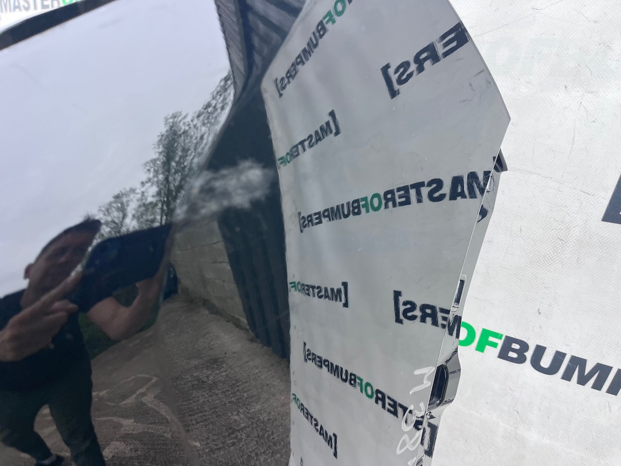 Mitsubishi Eclipse Cross Dynamic 2017-2021 Front Bumper 4 Pdc Jet Genuine [m387]