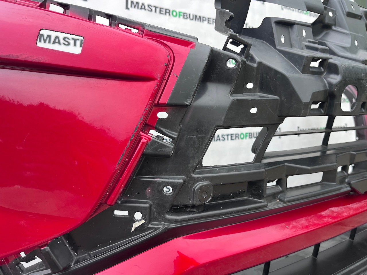 Mitsubishi Eclipse Cross 2017-2021 Front Bumper No Pdc +jet Genuine [m493]