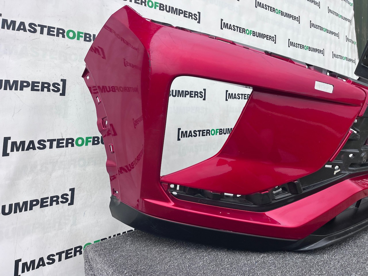 Mitsubishi Eclipse Cross 2017-2021 Front Bumper No Pdc +jet Genuine [m493]