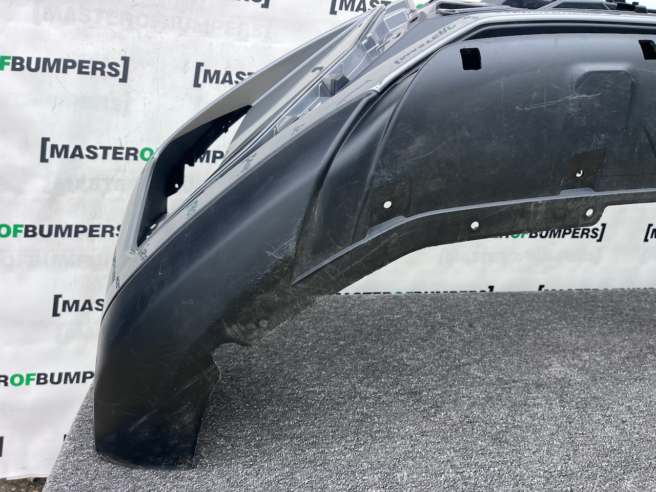 Mitsubishi Eclipse Cross 2017-2021 Front Bumper No Pdc No Jet Genuine [m496]