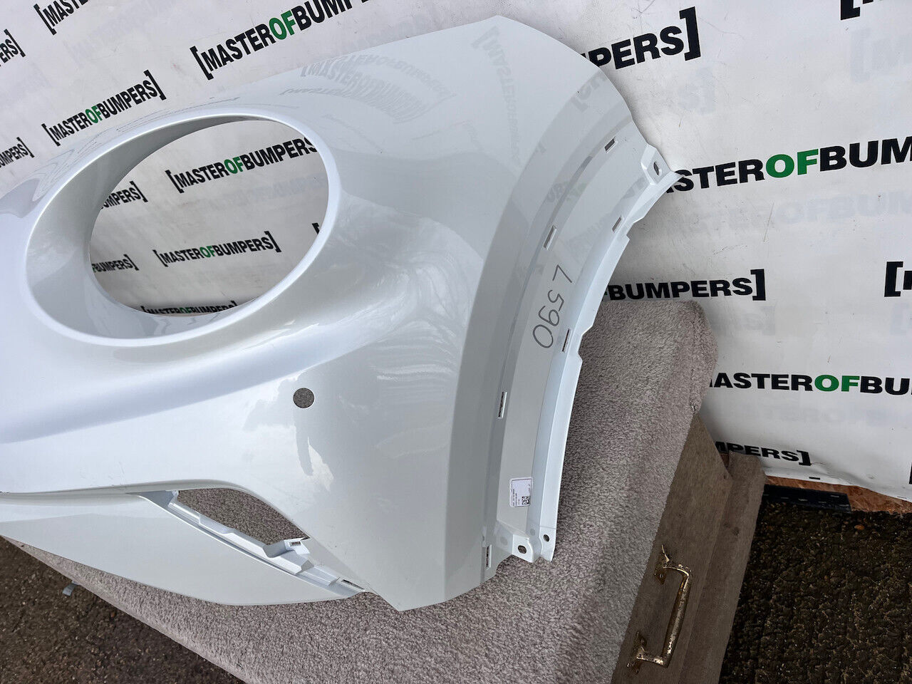 Nissan Juke Tekna N-connecta Mk2 2019 - 2024 Front Bumper 4 Pdc Genuine [l590]