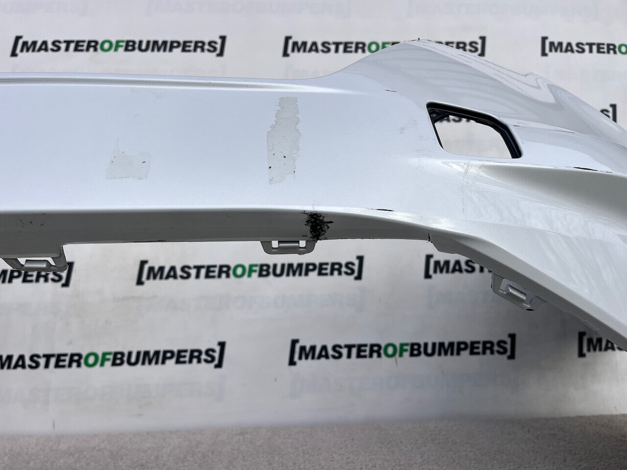 Nissan Juke Tekna N-connecta Mk2 2019 - 2024 Front Bumper 4 Pdc Genuine [l590]