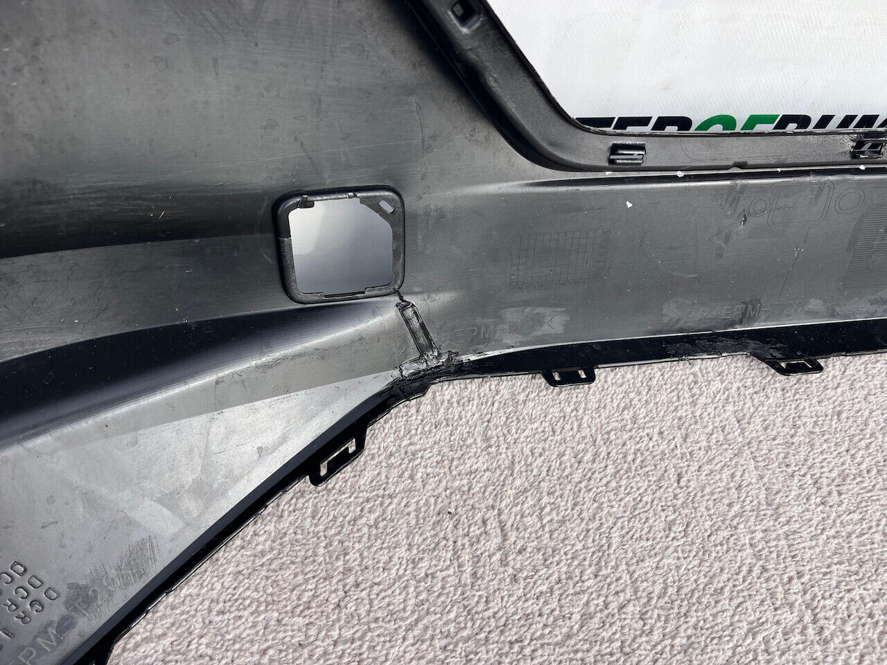 Nissan Juke Tekna N-connecta Mk2 2019 - 2024 Front Bumper 4 Pdc Genuine [l587]