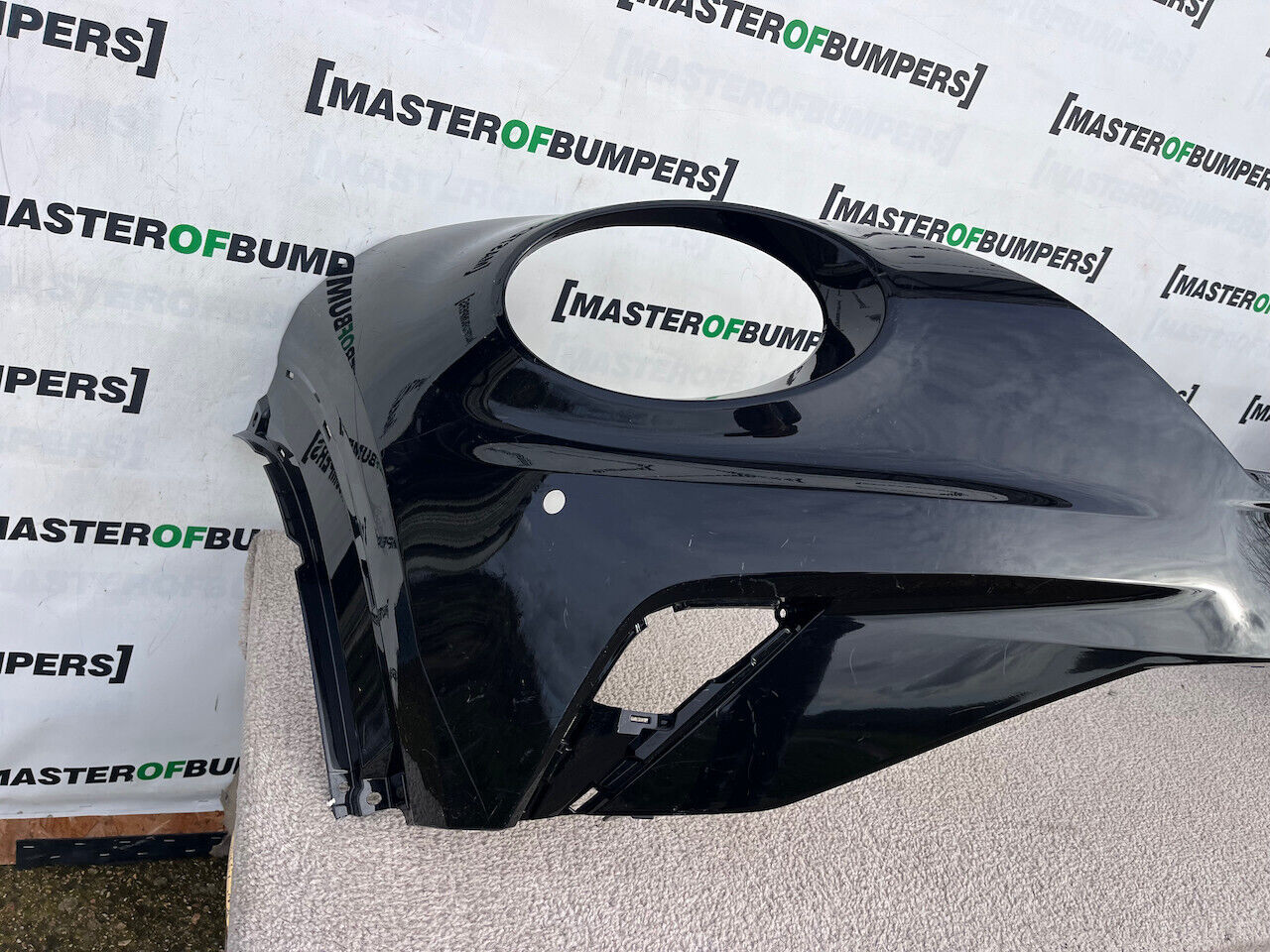 Nissan Juke Tekna N-connecta Mk2 2019 - 2024 Front Bumper 4 Pdc Genuine [l587]