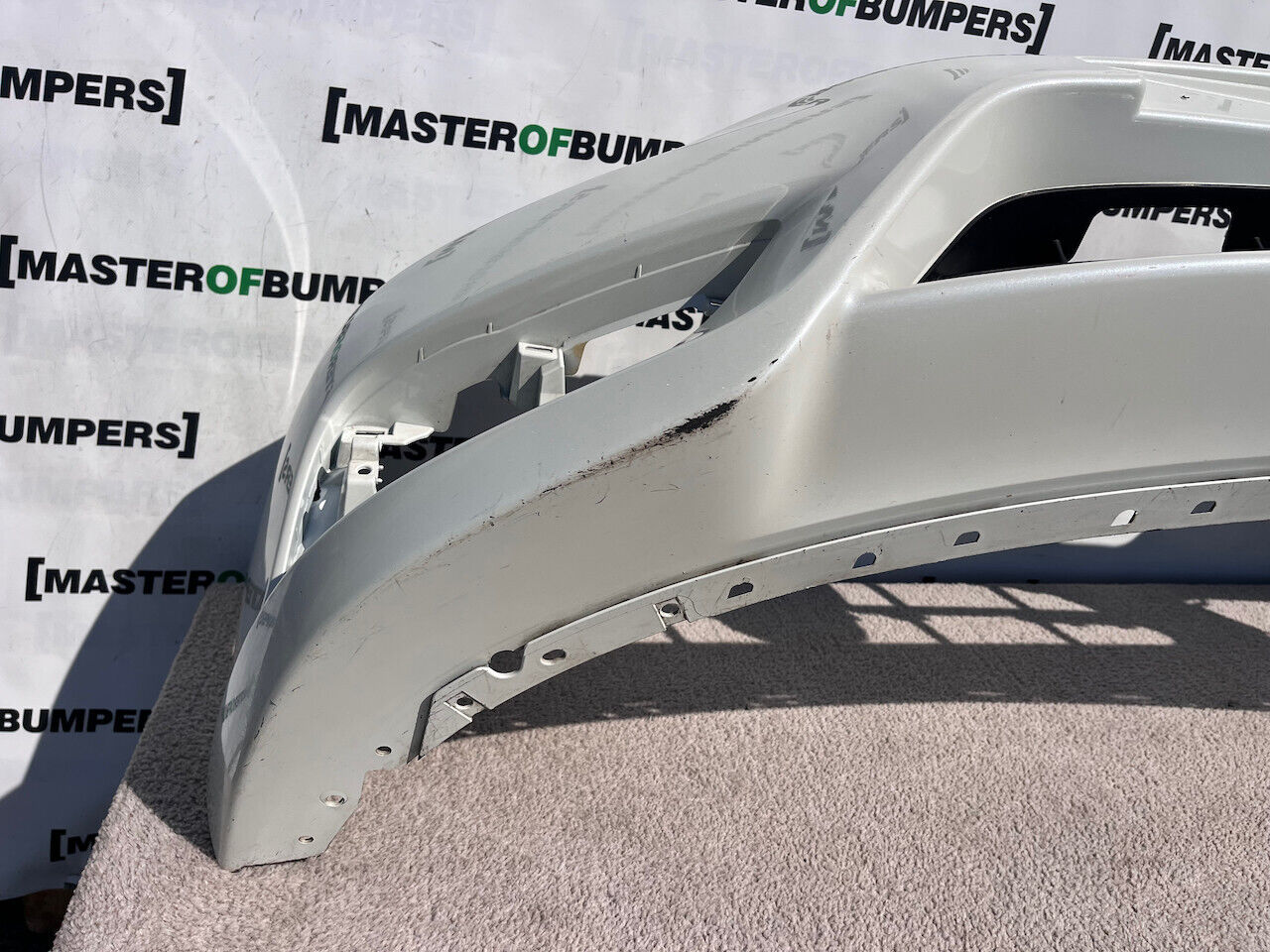 Nissan Pulsar N-tec Tekna Hatchback 2014-2018 Front Bumper Genuine [l617]