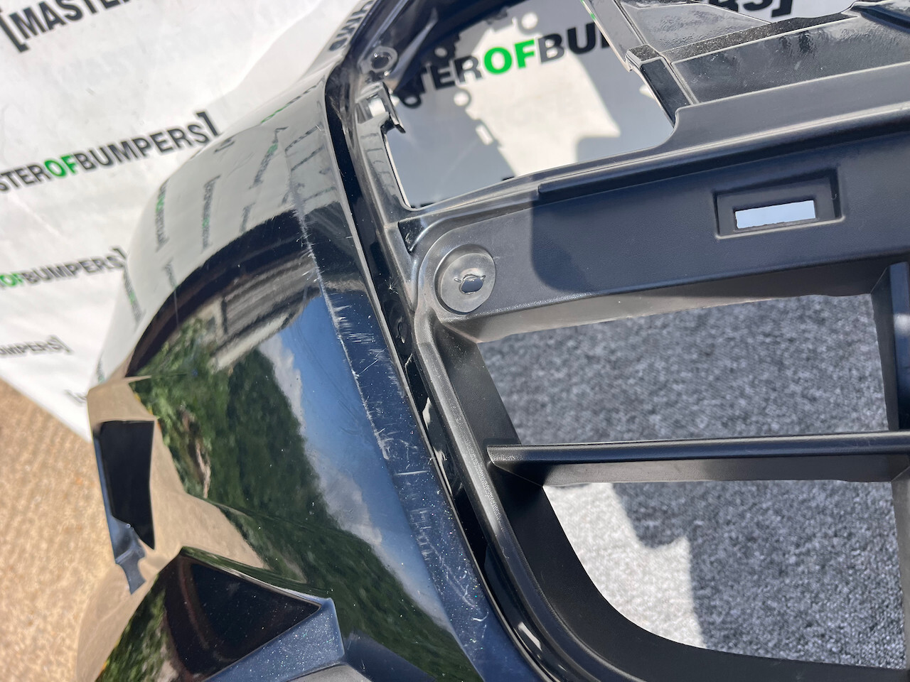 Nissan Micra Tekna Acenta K14 Hatchback 2017-2022 Front Bumper Genuine [l623]