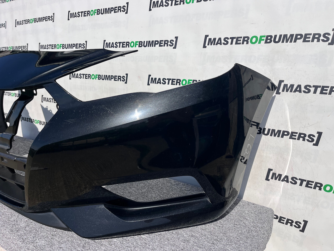 Nissan Micra Tekna Acenta K14 Hatchback 2017-2022 Front Bumper Genuine [l623]