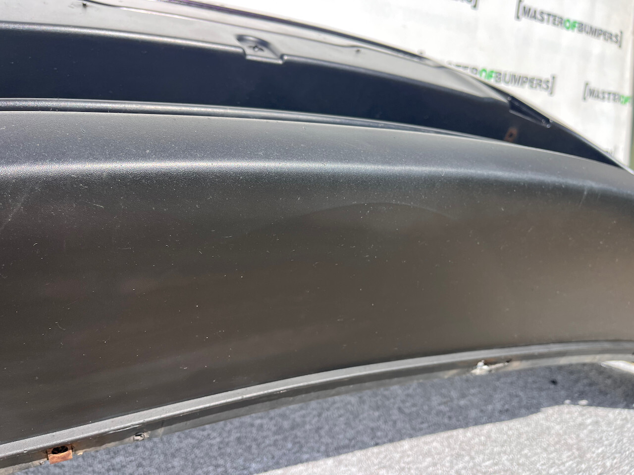 Nissan Qashqai Tekna Mk2 2014-2017 Front Bumper 4 Pdc No Jets Genuine [l625]