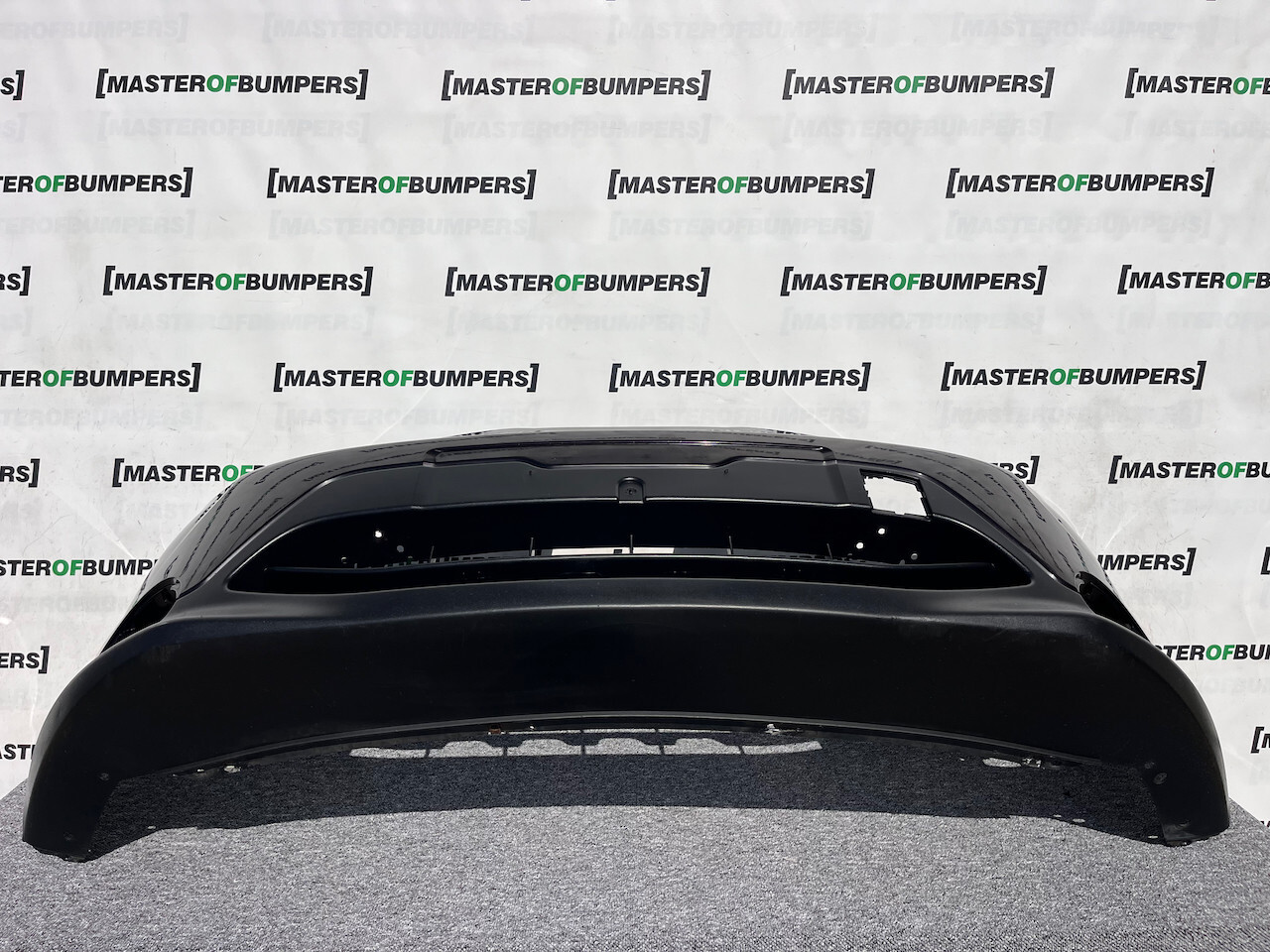 Nissan Qashqai Tekna Mk2 2014-2017 Front Bumper 4 Pdc No Jets Genuine [l625]