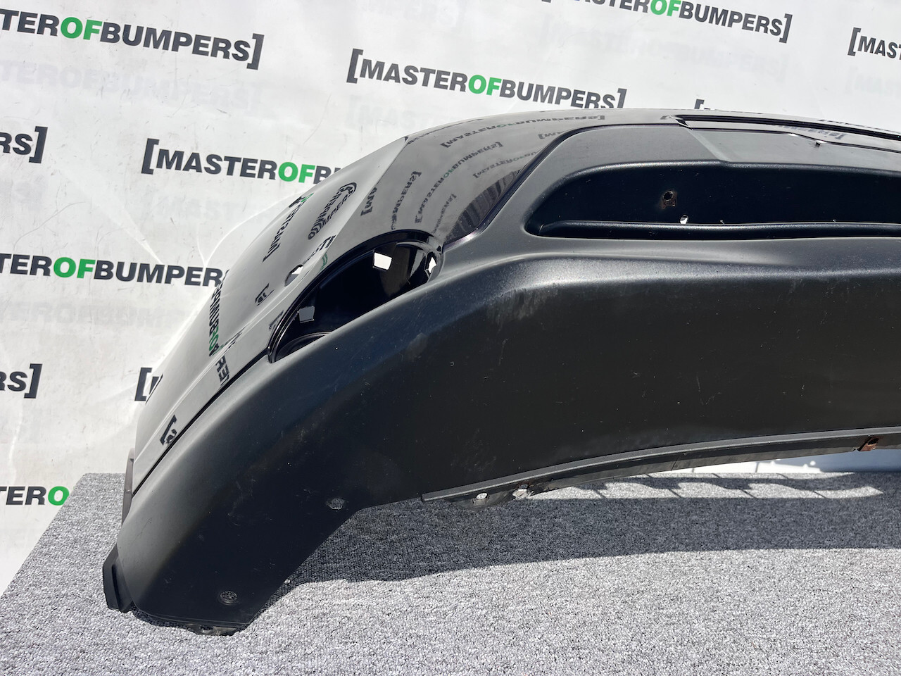 Nissan Qashqai Tekna Mk2 2014-2017 Front Bumper 4 Pdc No Jets Genuine [l625]