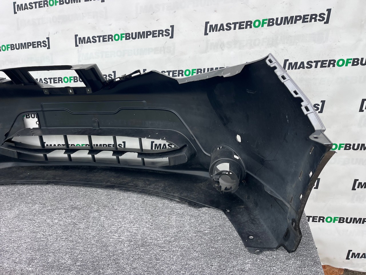Nissan Qashqai Tekna Mk2 2014-2017 Front Bumper 4 Pdc No Jets Genuine [l665]