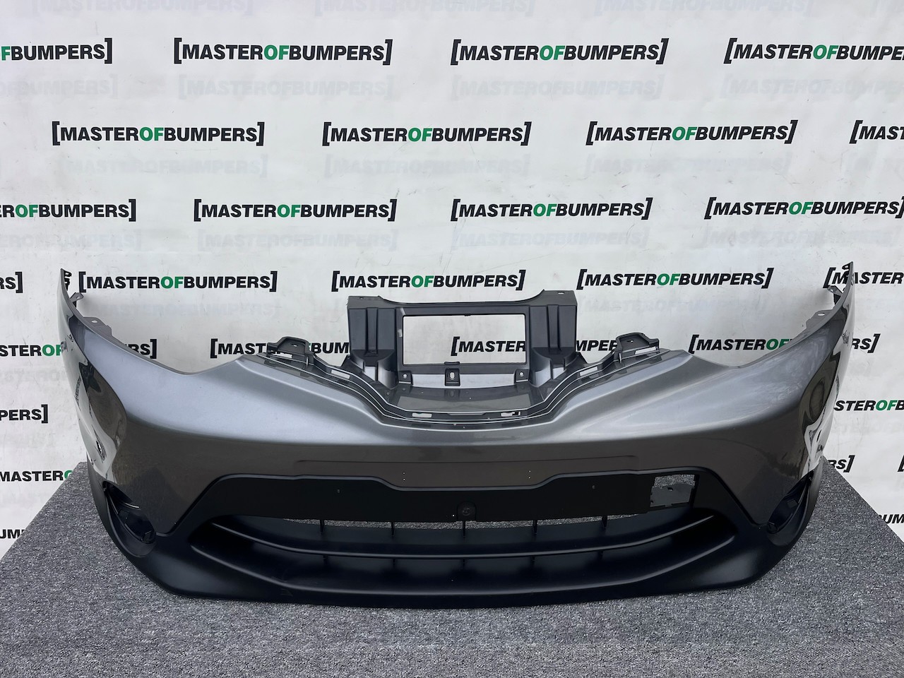 Nissan Qashqai Tekna Mk2 2014-2017 Front Bumper 4 Pdc No Jets Genuine [l665]