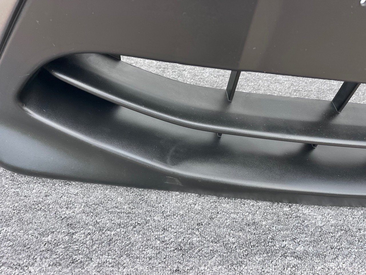 Nissan Qashqai Tekna Mk2 2014-2017 Front Bumper 4 Pdc No Jets Genuine [l665]