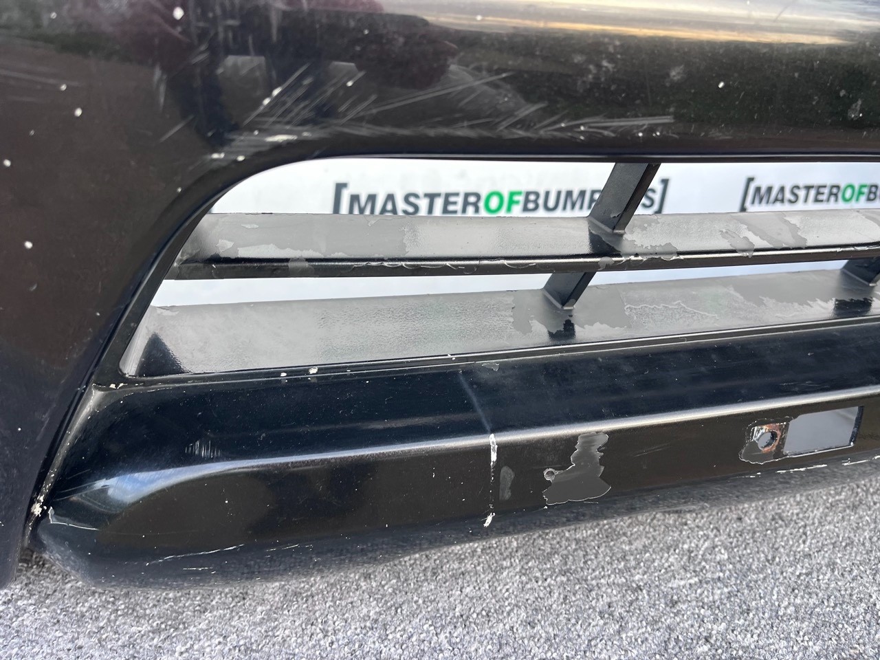 Nissan Navara Mk3 2016-2019 Front Bumper (for Model With Jets) Genuine [l671]