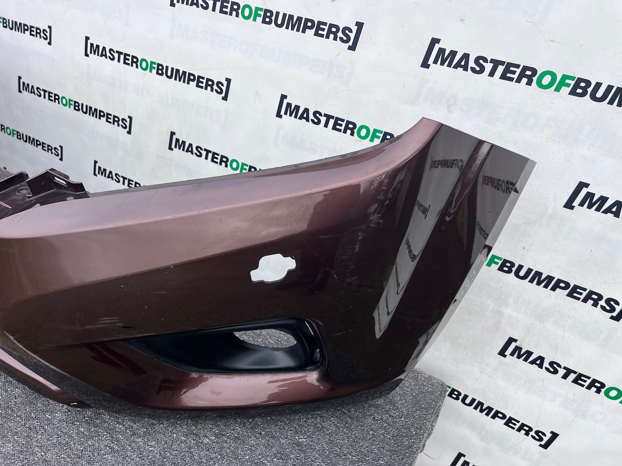 Nissan Navara Tekna Pick Up Mk4 2016-2021 Front Bumper + Jets Genuine [l686]