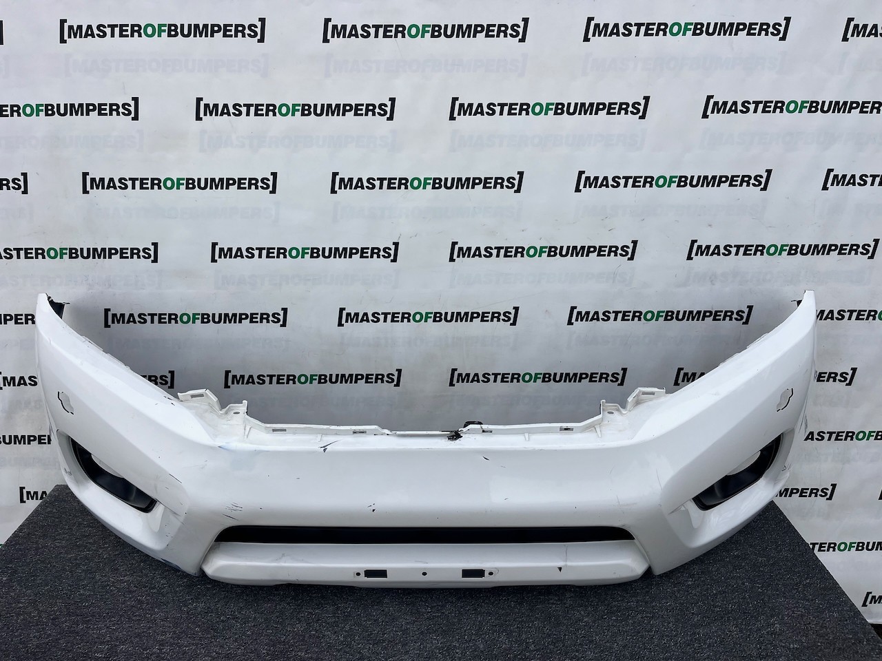 Nissan Navara Tekna Pick Up Mk4 2016-2021 Front Bumper + Jets Genuine [l689]