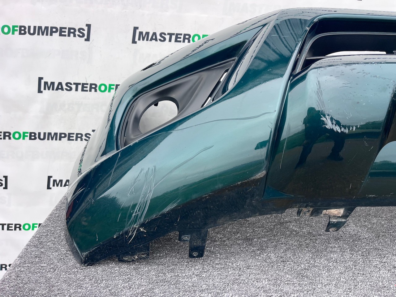 Nissan Navara Tekna Pick Up Mk4 2016-2021 Front Bumper + Jets Genuine [l692]