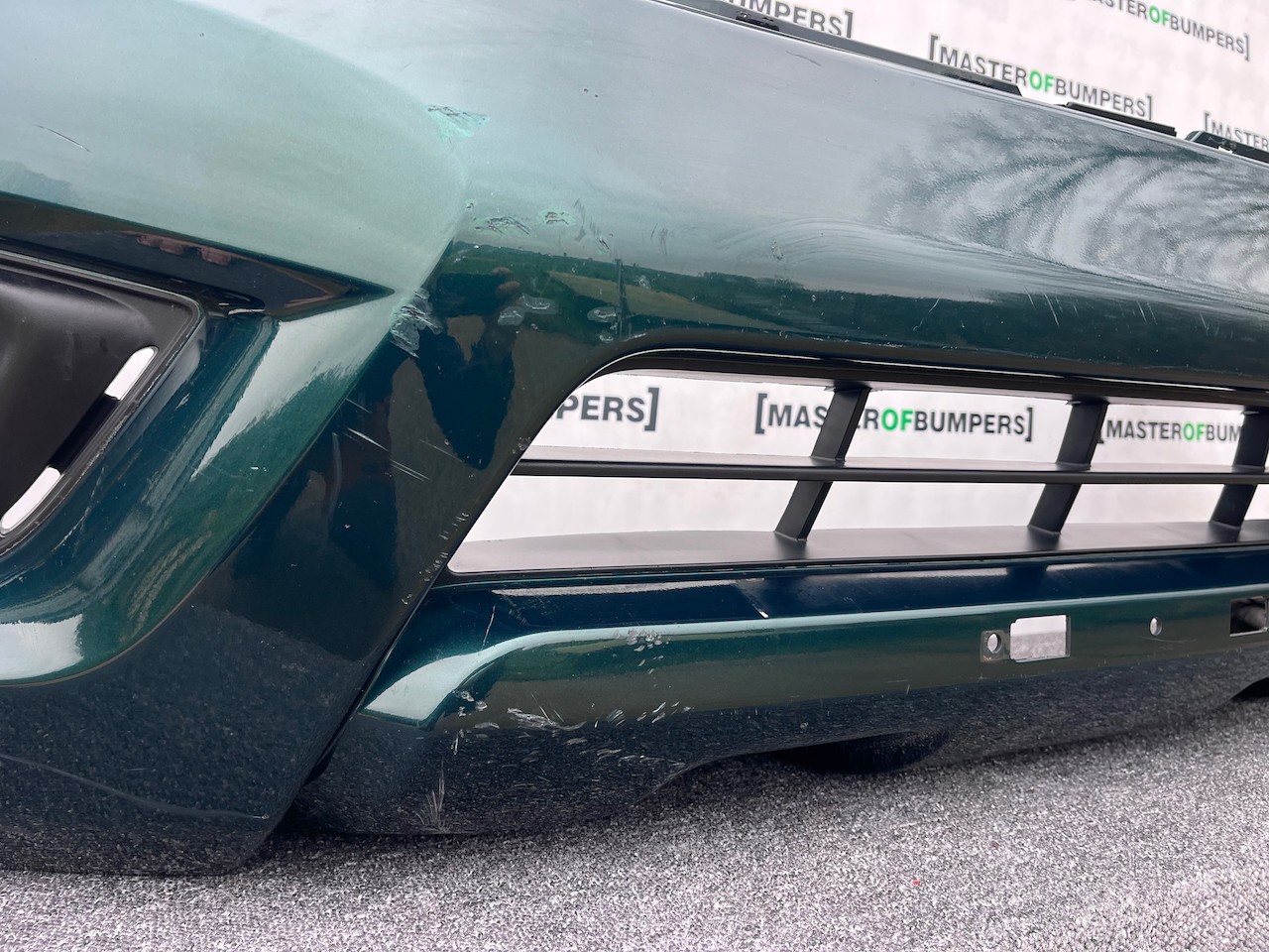 Nissan Navara Tekna Pick Up Mk4 2016-2021 Front Bumper + Jets Genuine [l692]