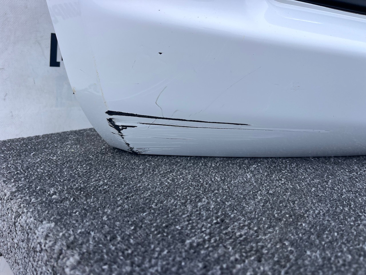 Nissan Navara Tekna Pick Up Mk4 2016-2021 Front Bumper + Jets Genuine [l703]